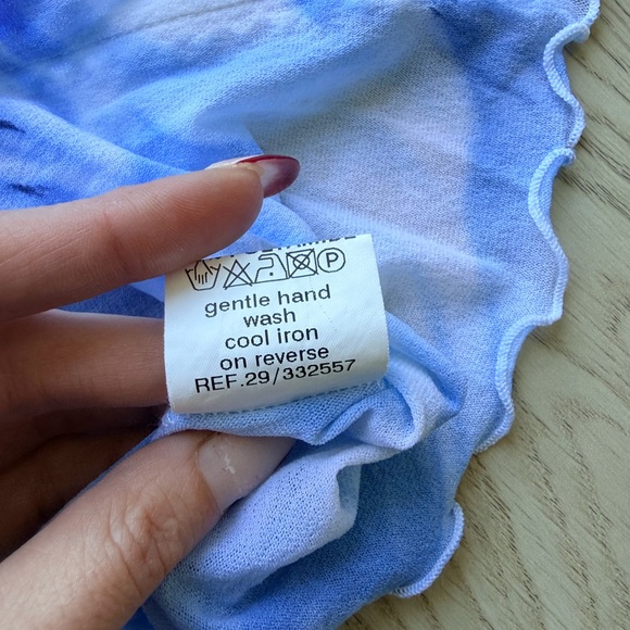 Vintage TFNC London Y2K Mesh Blue Floral Top - Picture 4 of 8